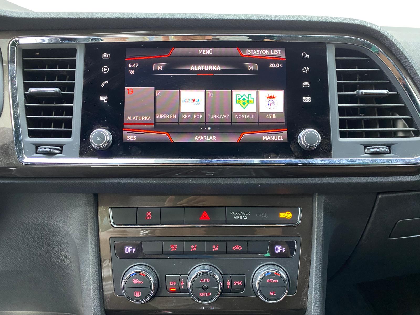 SEAT ATECA 11